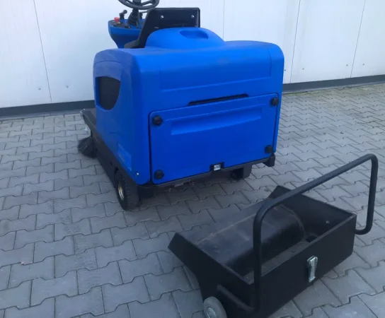 Zamiatarka Alto Sweeper Floortec R 570 Bateryjna pojemnik