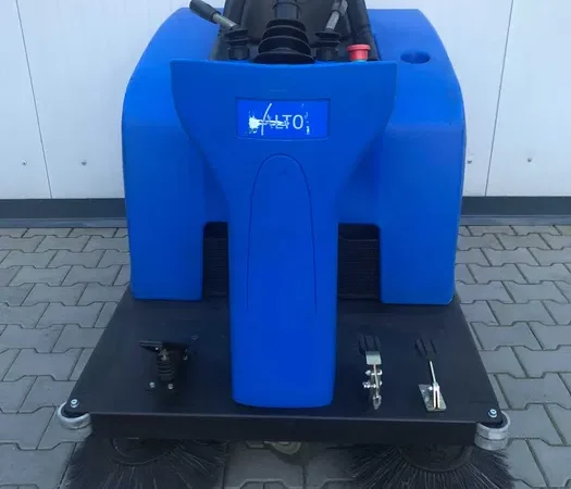 Zamiatarka Alto Sweeper Floortec R 570 Bateryjna przod