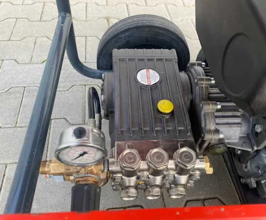 Myjka spalinowa OERTZEN 240 M 17L 240bar pompa